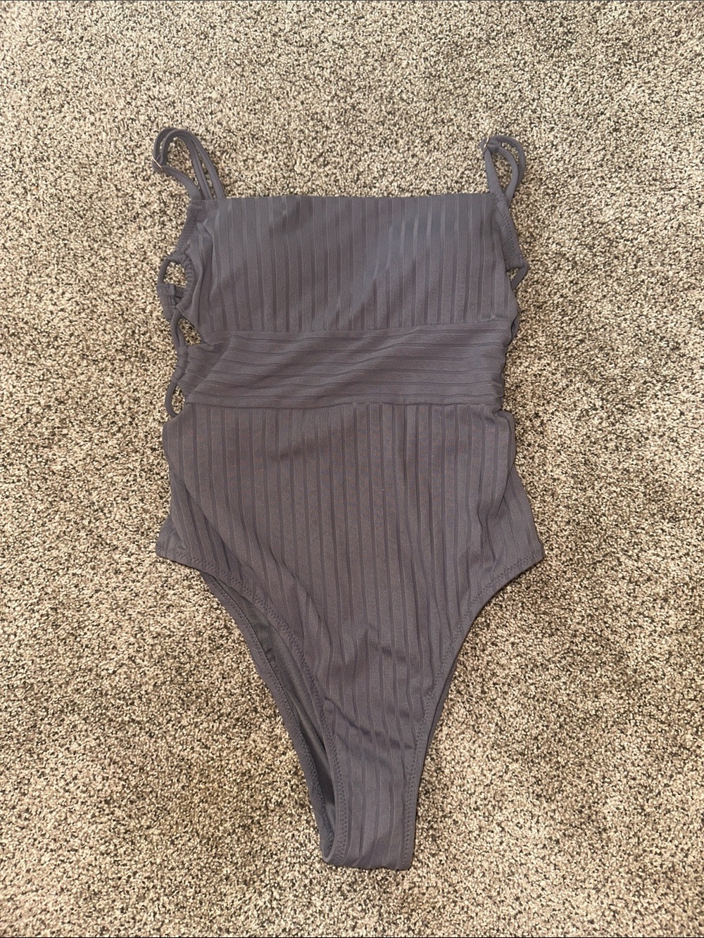 Shade and Shore Target One Piece Bathing Suit, size xs